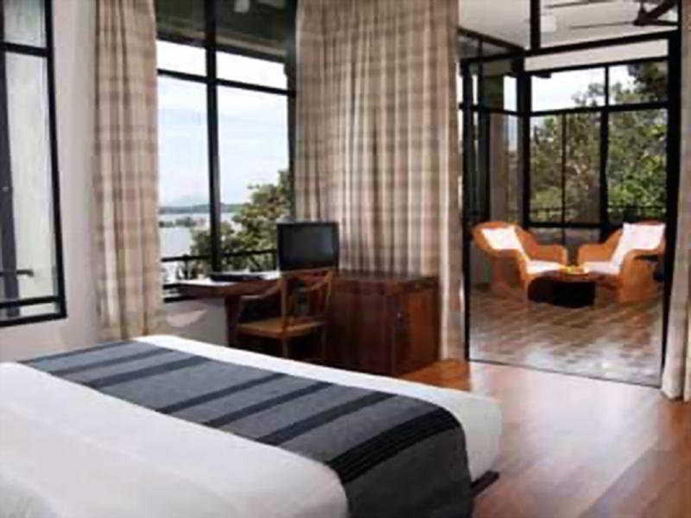 Hotel Heritance Kandalama Sigiriya