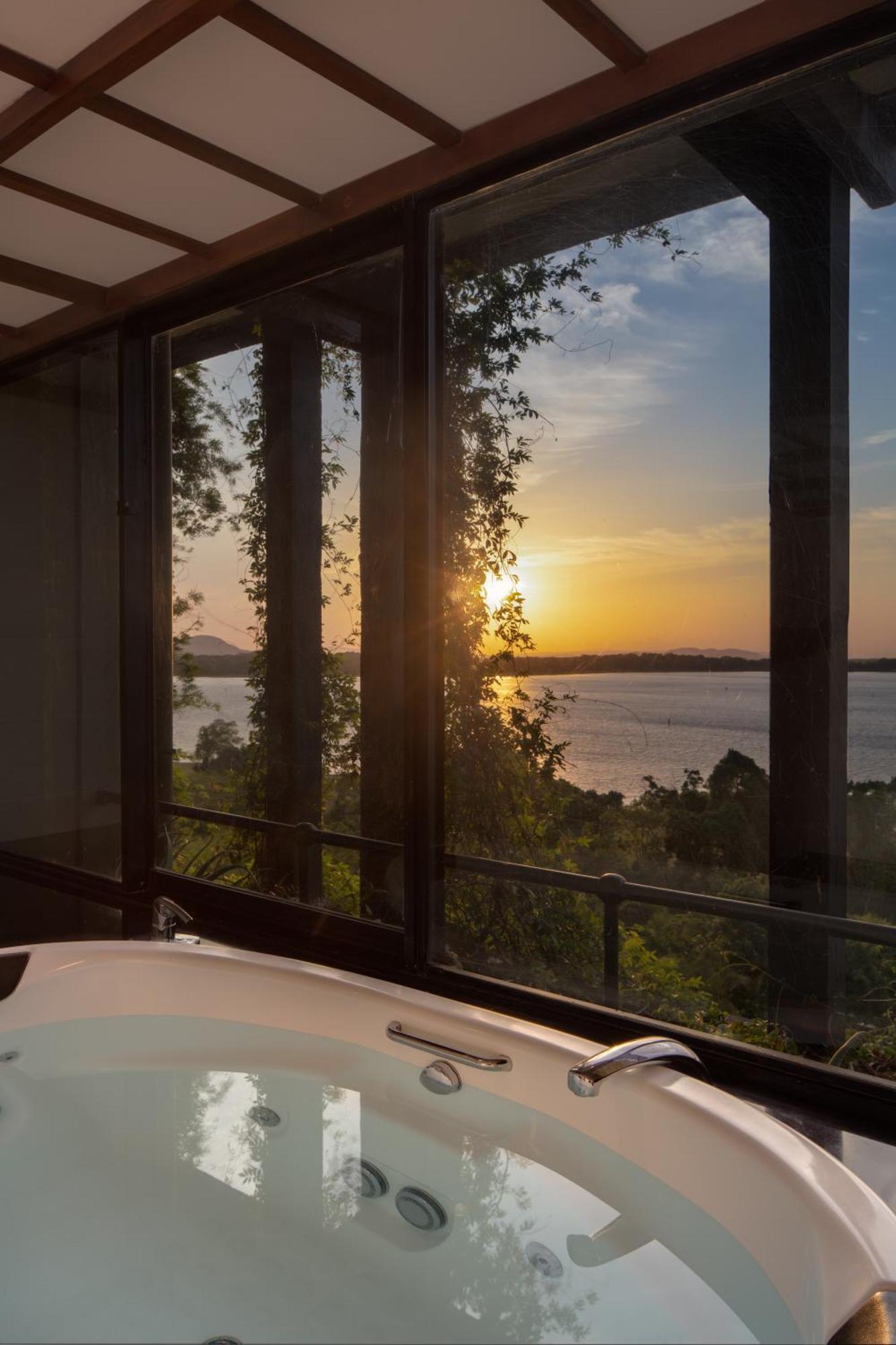 Hotel Heritance Kandalama 5*