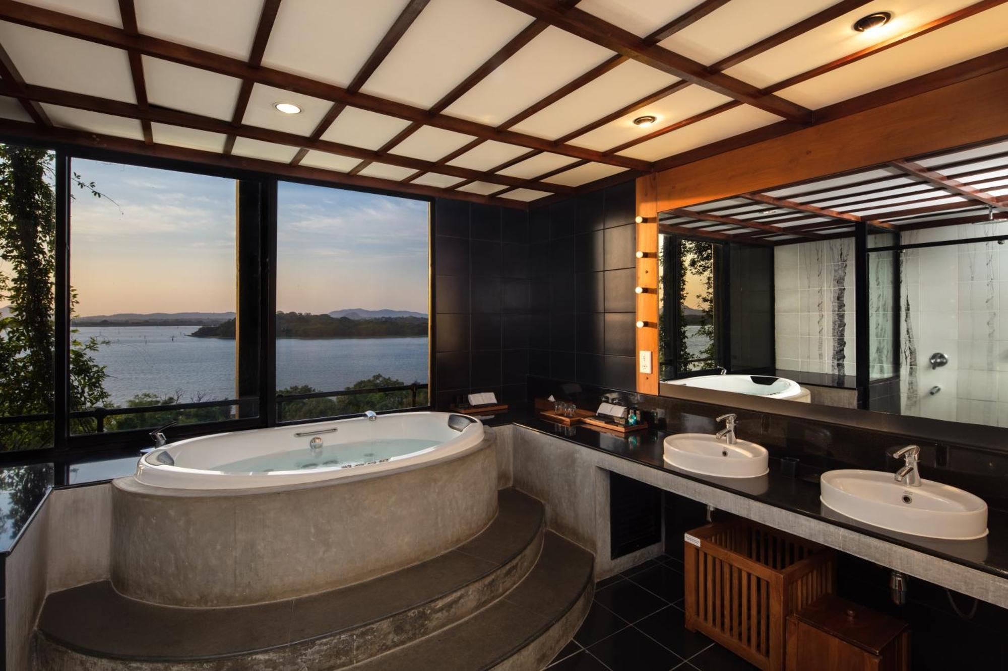 Hotel Heritance Kandalama 5*