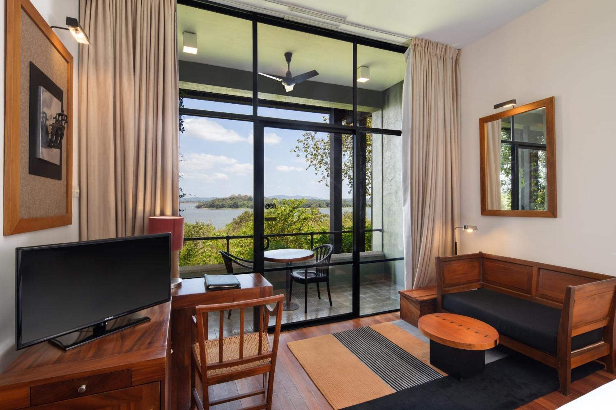 Hotel Heritance Kandalama