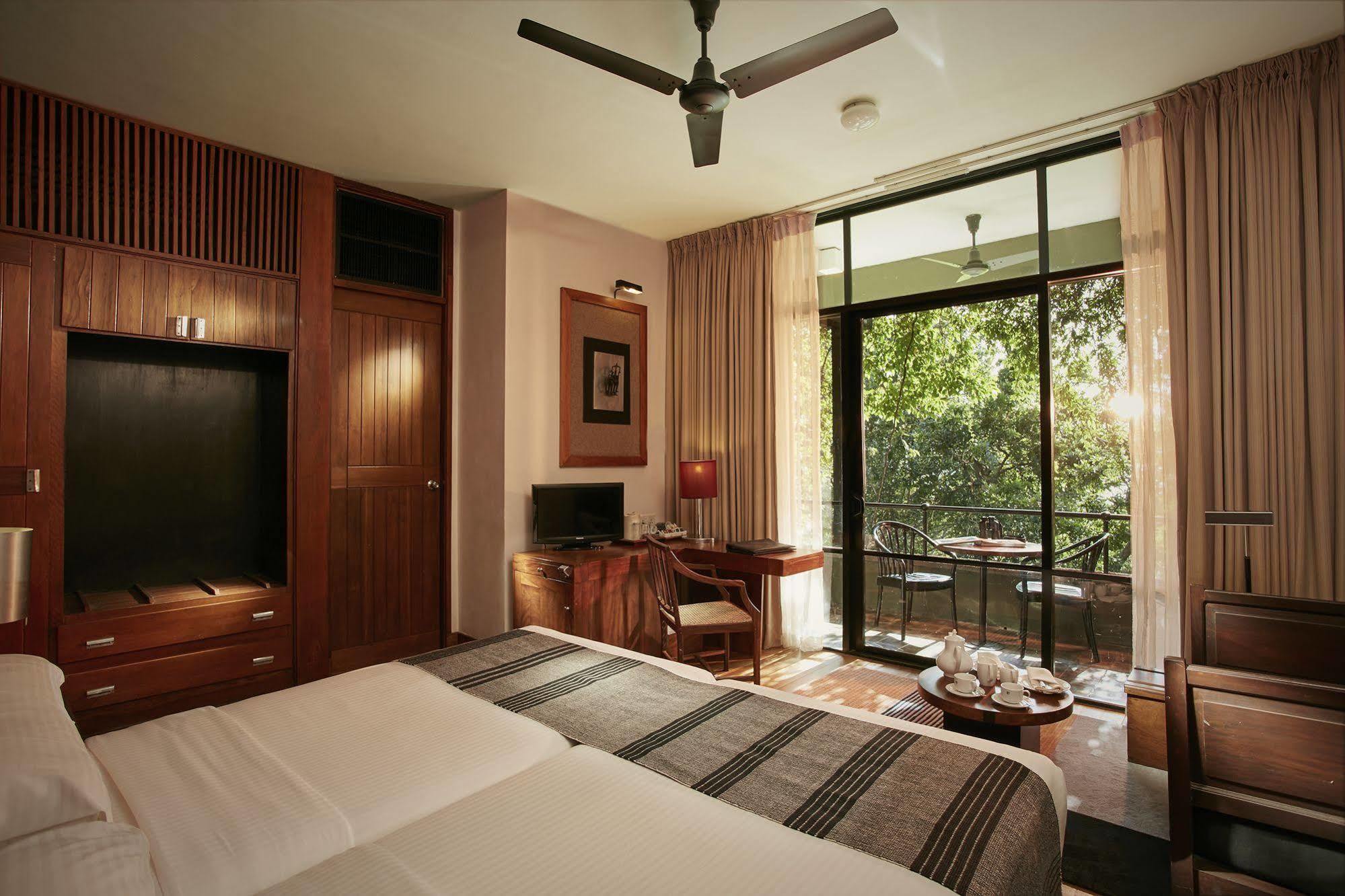 Hotel Heritance Kandalama